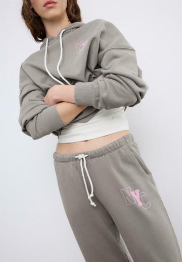 Спортивные штаны