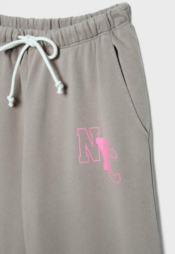 Спортивные штаны