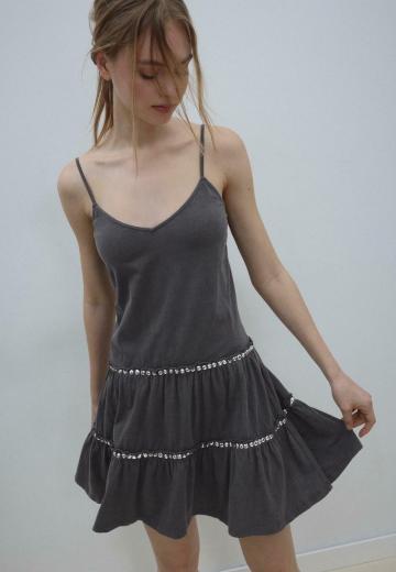 Короткое платье