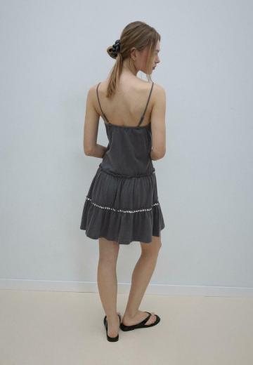 Короткое платье