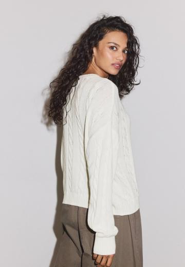 Вязаная кофта