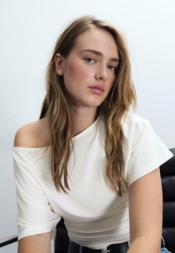 Топ на одно плечо