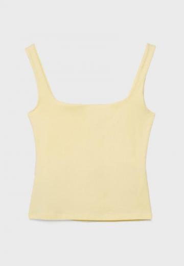 Топ без бретелек