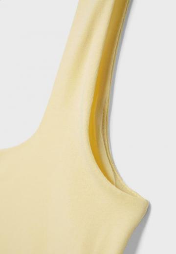 Топ без бретелек