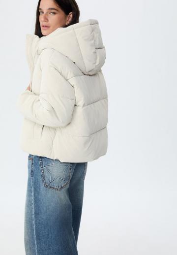 Зимняя куртка