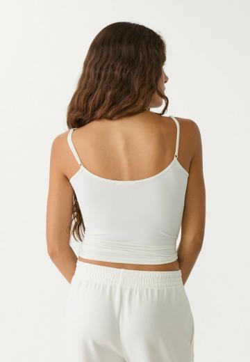 Топ на бретельках