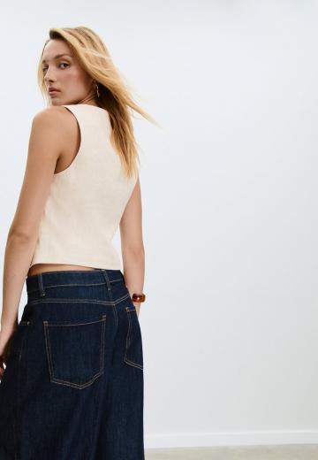 Джинсовая жилетка