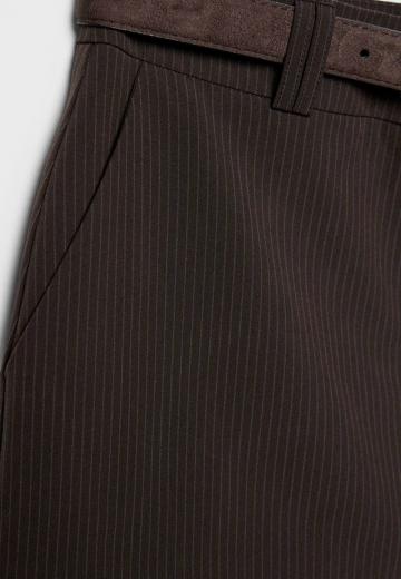 Юбка с накладными карманами