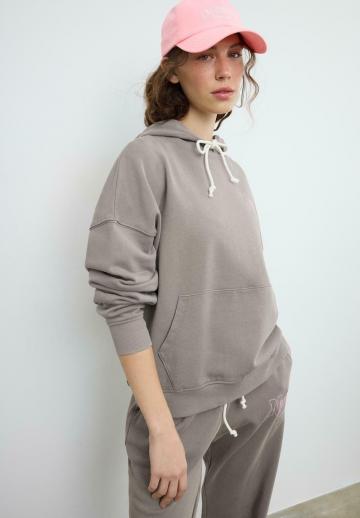 Пуловер с капюшоном