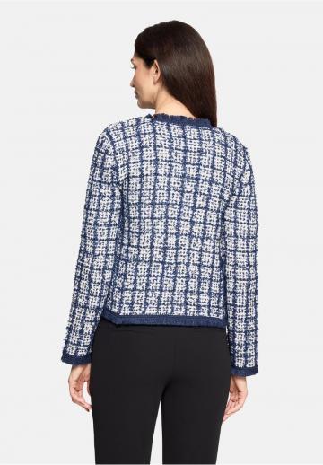 Вязаная кофта