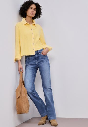 Клешеные брюки