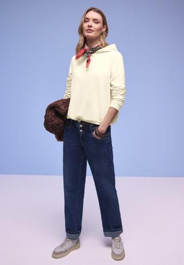 Пуловер с капюшоном