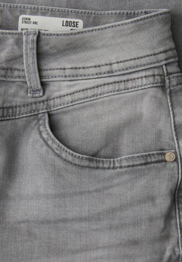 Свободные джинсы