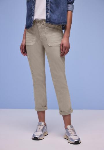 Короткие джинсы