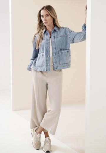 Джинсовая куртка