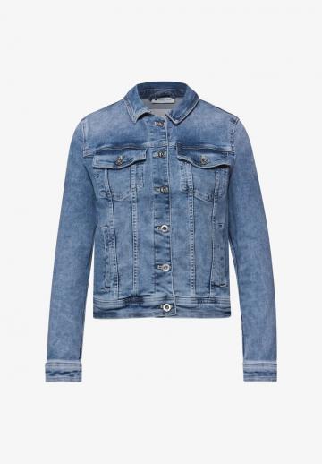 Джинсовая куртка