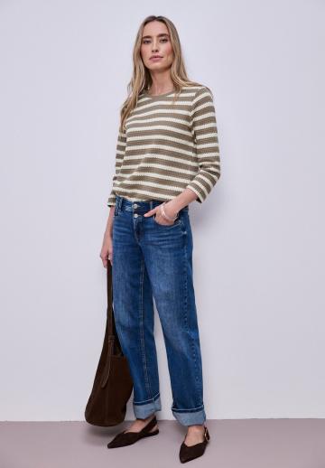 Пуловер с рукавом три четверти