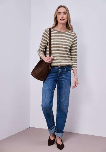 Пуловер с рукавом три четверти