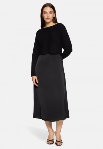 Короткое платье