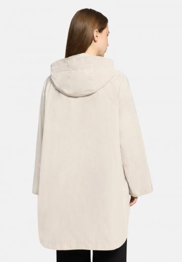 Короткое пальто