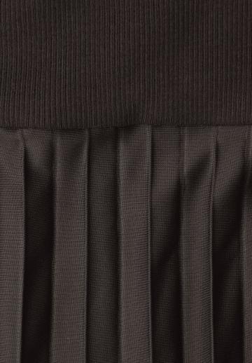 Вязаное платье