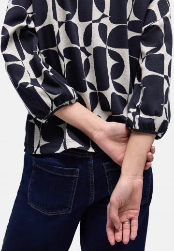 Пуловер с рукавом три четверти