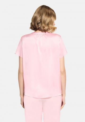 Атласная блузка