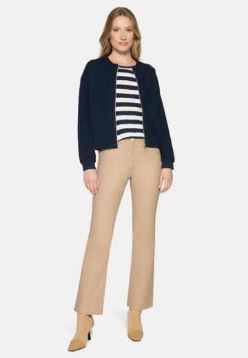 Вязаная кофта