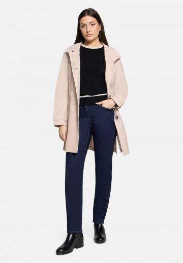 Короткое пальто