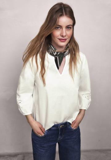 Блузка