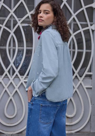 Джинсовая блузка