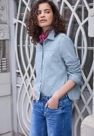 Джинсовая блузка