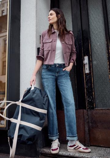 Вельветовая куртка