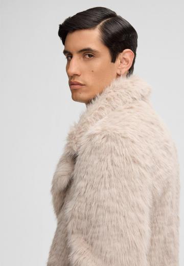 Шерстяное пальто