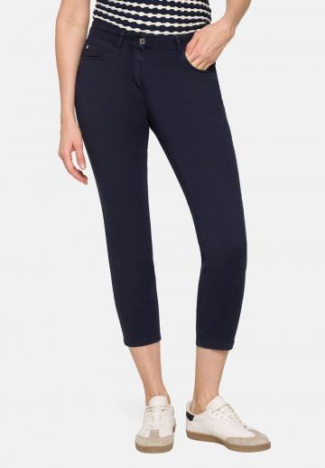 Короткие джинсы