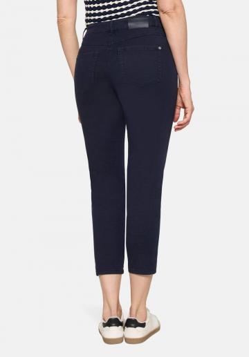 Короткие джинсы