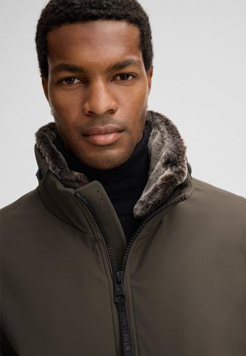 Куртка-дождевик