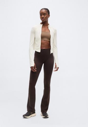 Спортивный бюстгальтер