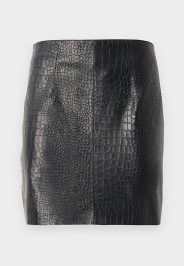 Кожаная юбка