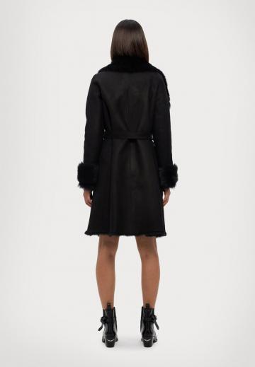 Кожаное пальто