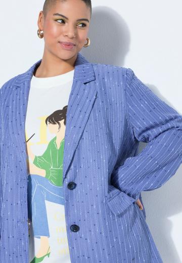 Короткое пальто