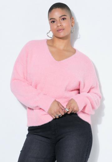 Пуловер с вырезом V