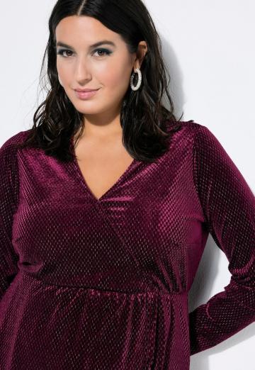 Короткое платье