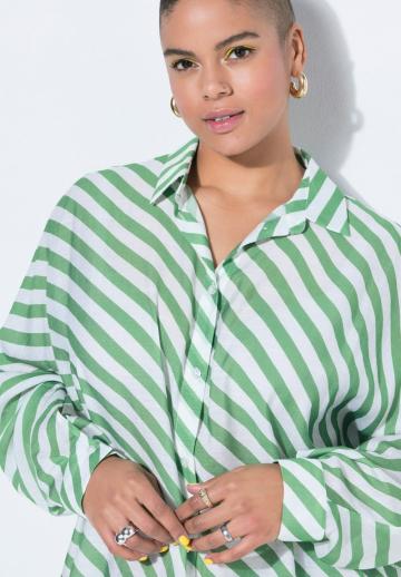 Длинная блузка