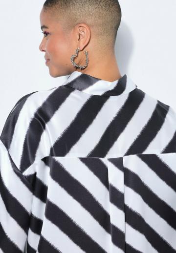 Длинная блузка