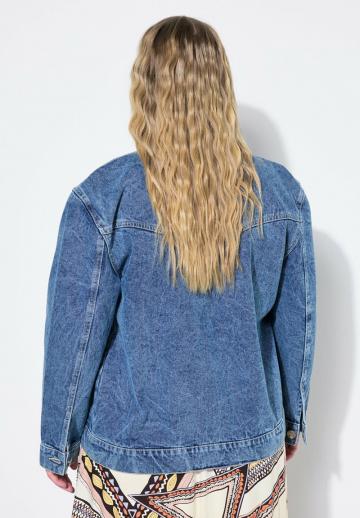 Джинсовая жилетка