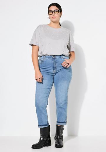 Короткие джинсы