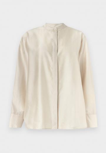 Атласная блузка
