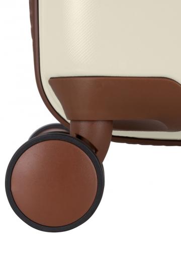 Чемодан на колесах