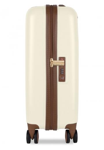 Чемодан на колесах